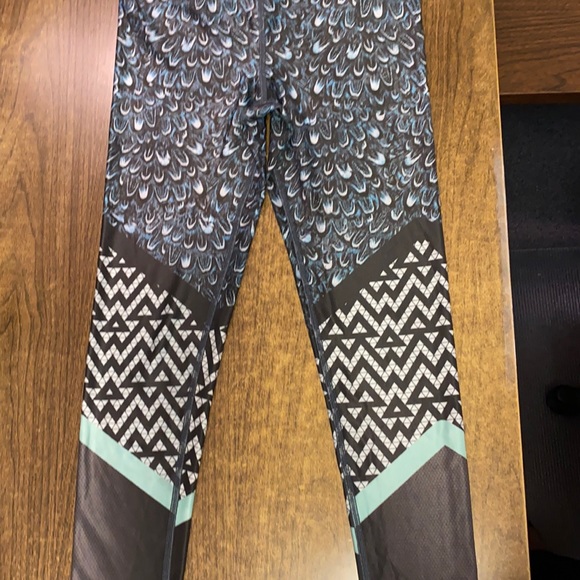 Evolution and Creation Active leggings - Picture 1 of 3